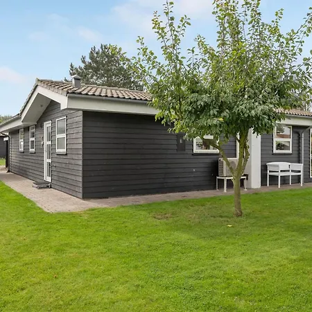 Gull - 150m From The Sea By Interhome *